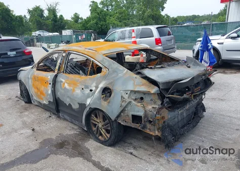 2020 Hyundai Elantra Sel z USA, uszkodzony, nr VIN 5NPD84LF9LH620757